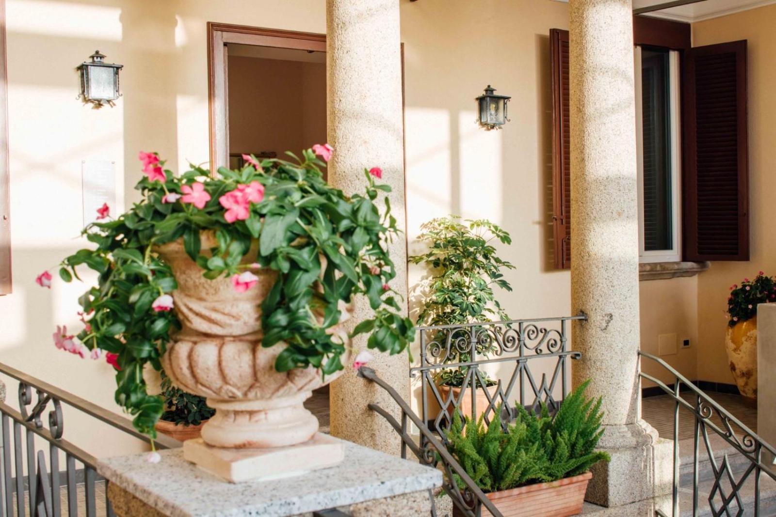 Bed and Breakfast Le Corti - Dimora Storica Polistena Exterior foto